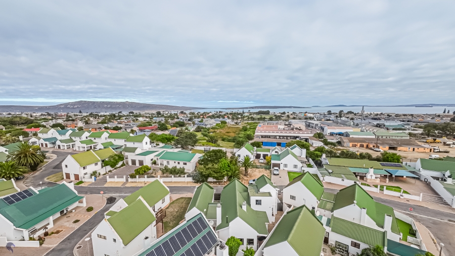 4 Bedroom Property for Sale in Country Club Western Cape